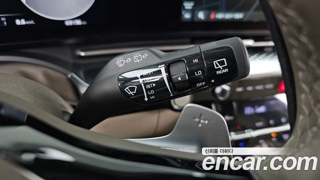 Kia Canival 2021 — photo 28