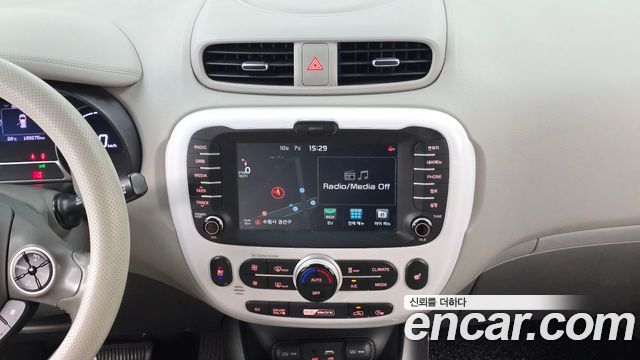 Kia Soul 2015 — photo 14