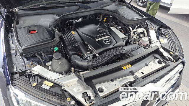 Mercedes-Benz GLC-Class 2021 — photo 6