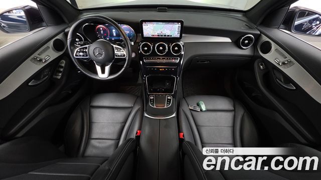 Mercedes-Benz GLC-Class 2021 — photo 10