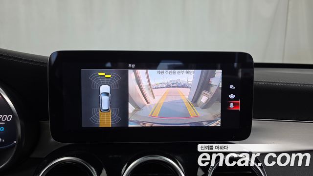 Mercedes-Benz GLC-Class 2021 — photo 21