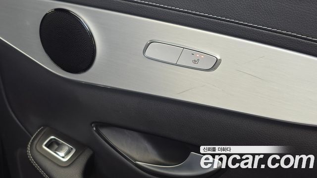 Mercedes-Benz GLC-Class 2021 — photo 25