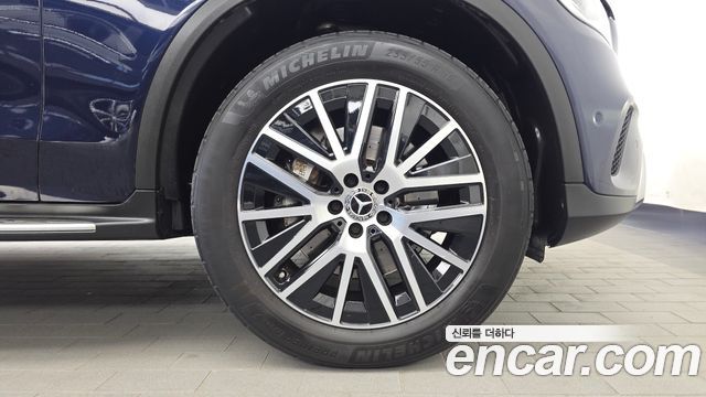 Mercedes-Benz GLC-Class 2021 — photo 7