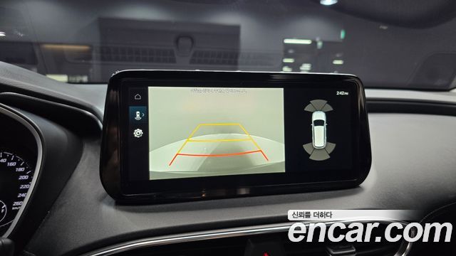 Hyundai Santafe 2021 — photo 21