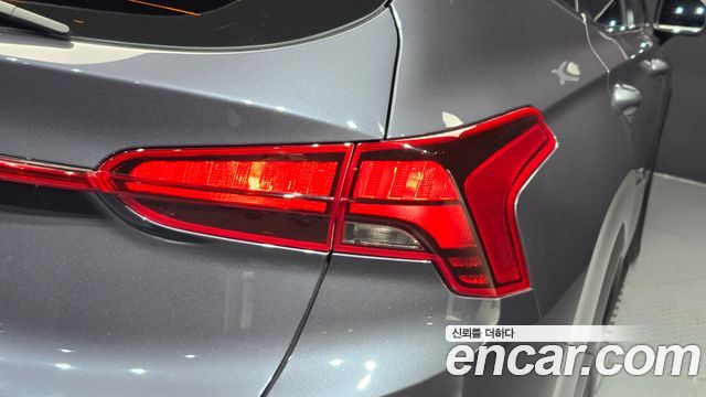 Hyundai Santafe 2021 — photo 9