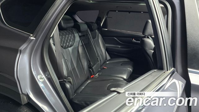 Hyundai Santafe 2021 — photo 16