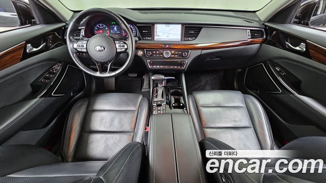 Kia K7 2016 — photo 10