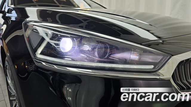 Kia K7 2016 — photo 8
