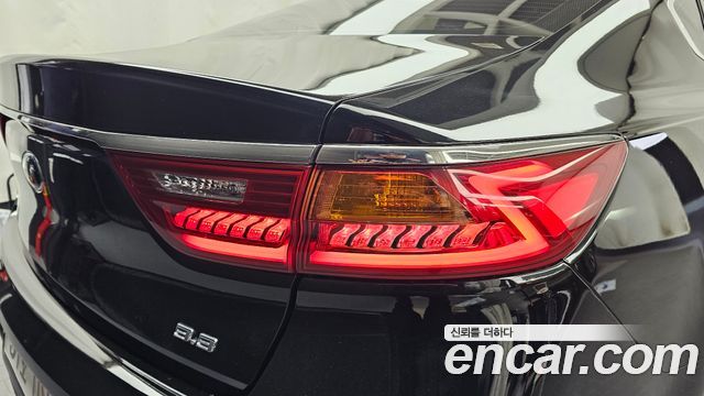 Kia K7 2016 — photo 9