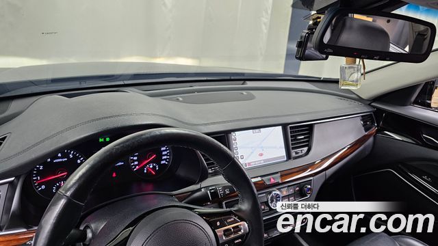 Kia K7 2016 — photo 30