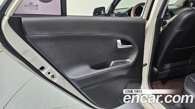 Kia morning 2013 — photo 15