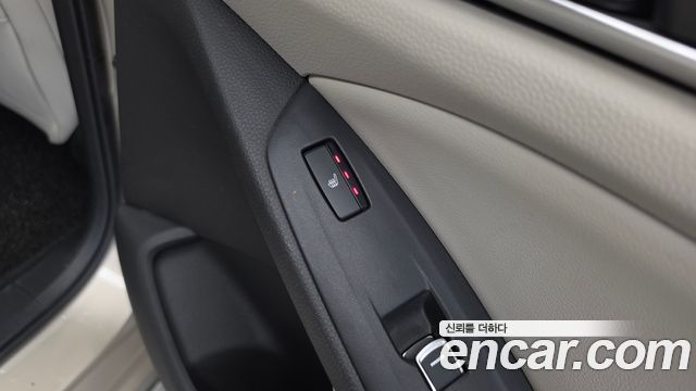 Honda Accord 2018 — photo 25