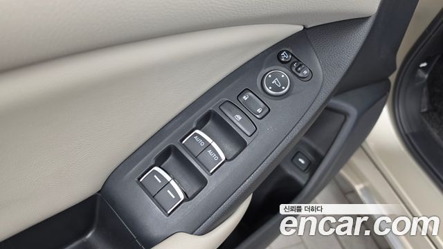 Honda Accord 2018 — photo 28