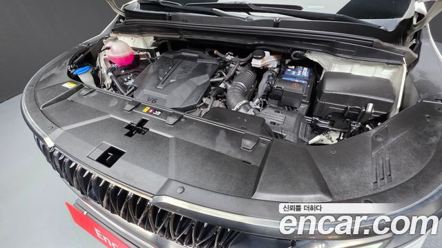 Kia Canival 2023 — photo 6