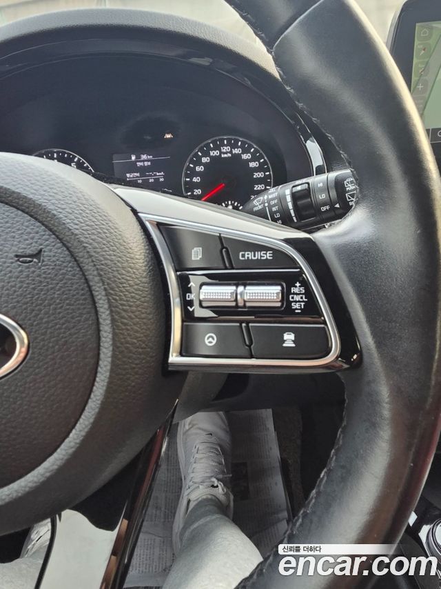 Kia Seltos 2022 — photo 10
