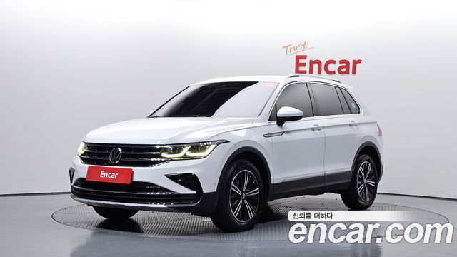 Volkswagen Tiguan 2021 — photo 1