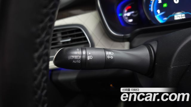 Renault Korea SM6 2016 — photo 38