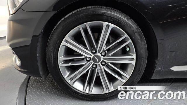 Genesis G80 2018 — photo 5