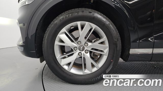 Genesis GV70 2022 — photo 5