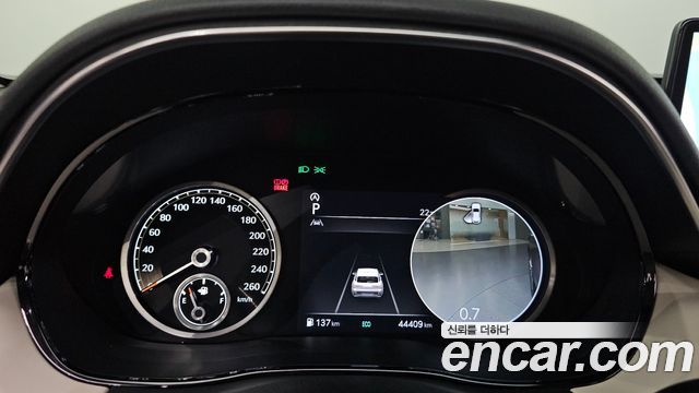 Genesis GV70 2022 — photo 11