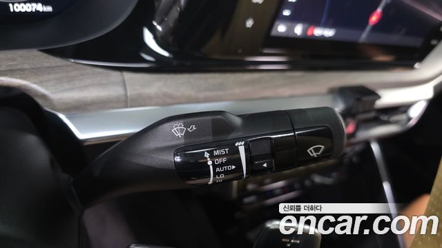 Kia K5 2023 — photo 30