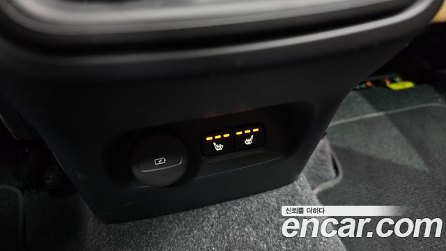 Volvo XC40 2022 — photo 34