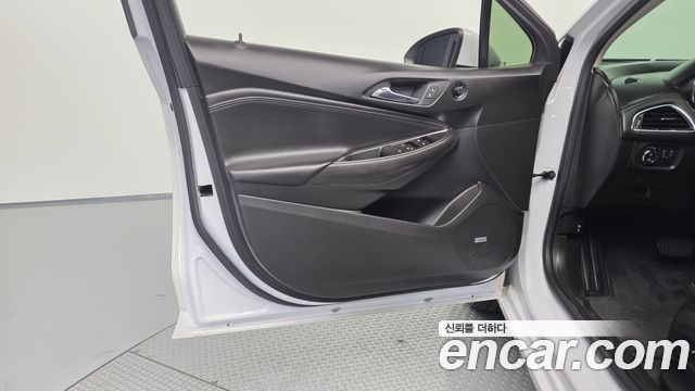 Chevrolet Korea Cruze 2018 — photo 14