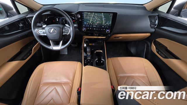 Lexus NX 2025 — photo 10