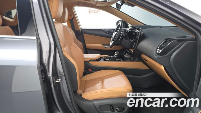 Lexus NX 2025 — photo 16
