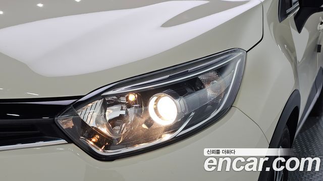 Renault Korea QM3 2015 — photo 8
