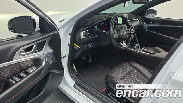 Genesis G70 2018 — photo 13