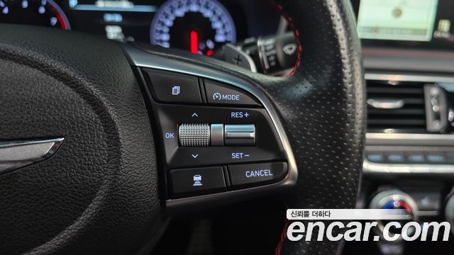 Genesis G70 2018 — photo 22
