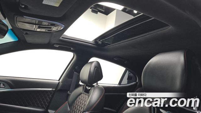 Genesis G70 2018 — photo 26