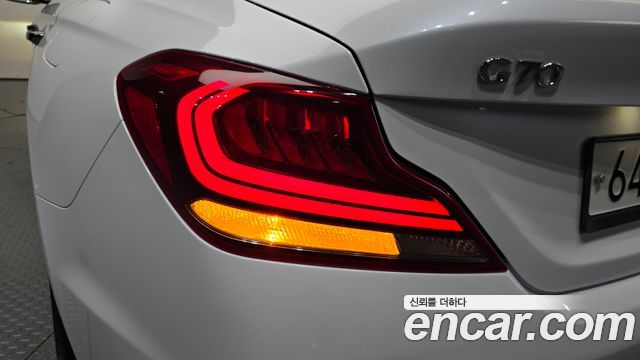 Genesis G70 2018 — photo 9