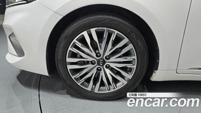 Kia K7 2020 — photo 5