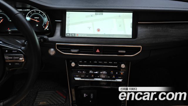 Kia K7 2020 — photo 22