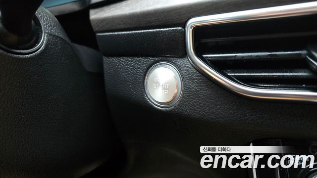 Kia K7 2020 — photo 24