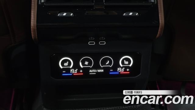 BMW 5-Series 2024 — photo 31