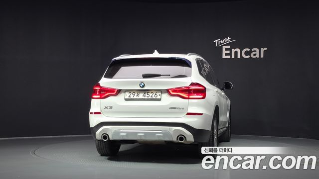 BMW X3 2018 — photo 4