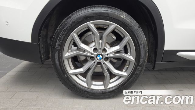 BMW X3 2018 — photo 5