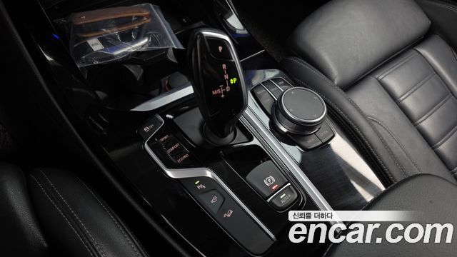 BMW X3 2018 — photo 12