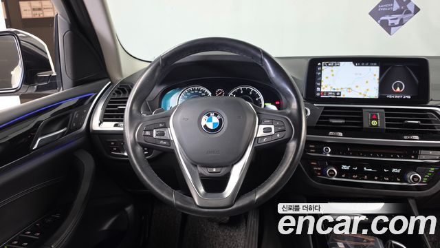 BMW X3 2018 — photo 19