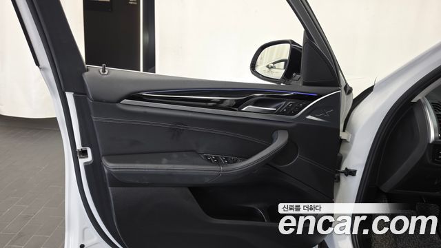 BMW X3 2018 — photo 14