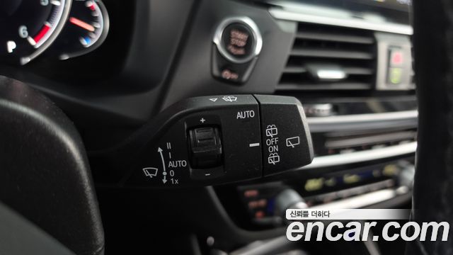 BMW X3 2018 — photo 27