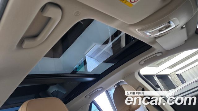 Mercedes-Benz GLE-Class 2025 — photo 17