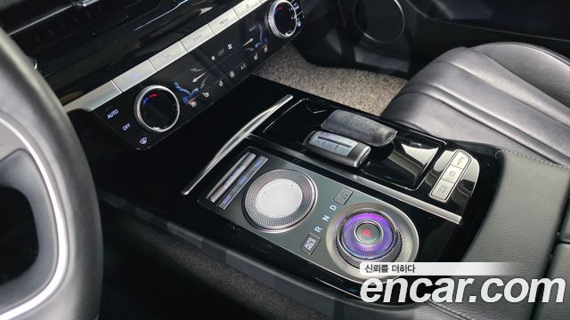 Genesis G80 2021 — photo 9