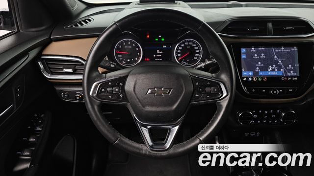 Chevrolet Korea Trailblazer 2022 — photo 18