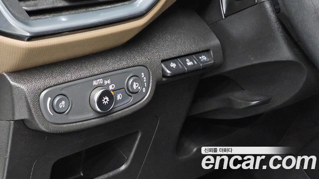 Chevrolet Korea Trailblazer 2022 — photo 19