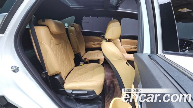 Kia Sorento 2023 — photo 17
