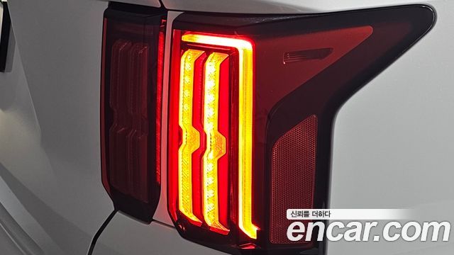Kia Sorento 2023 — photo 9
